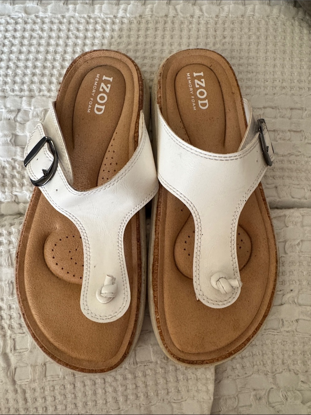 Izod White Leather Thong Sandals with Buckle Accent